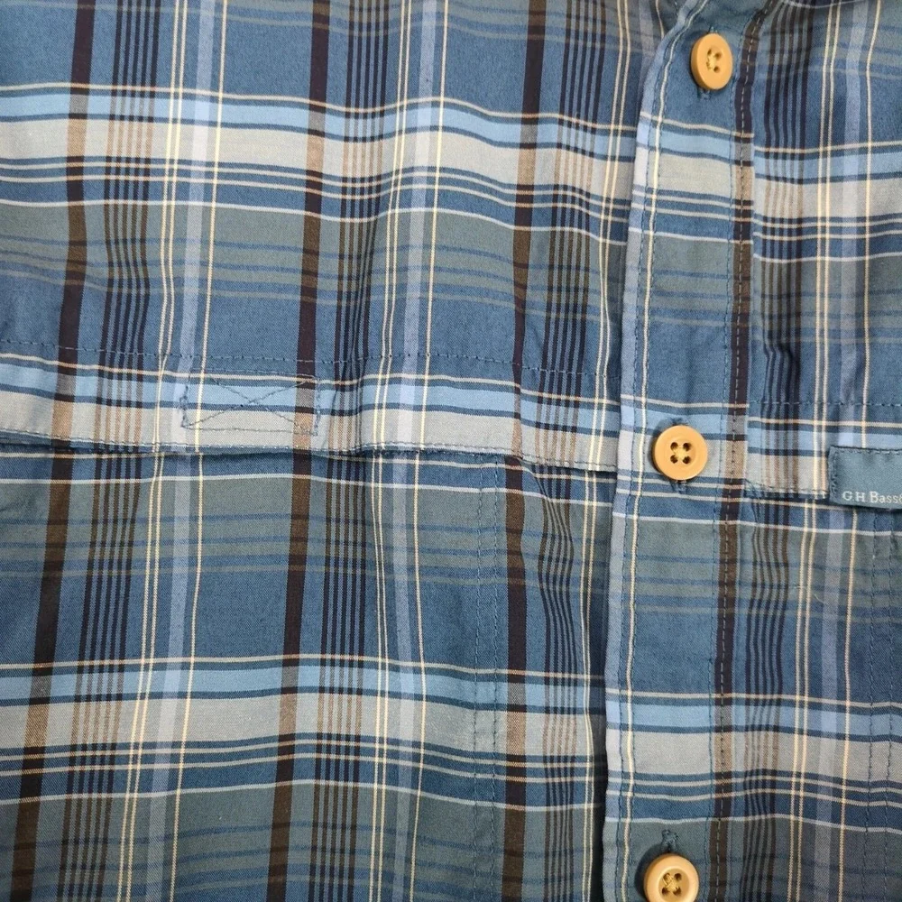 G.H. Bass Blue Plaid Outdoor Button Shirt Mens L Roll Tab Sleeves Hiking Camping